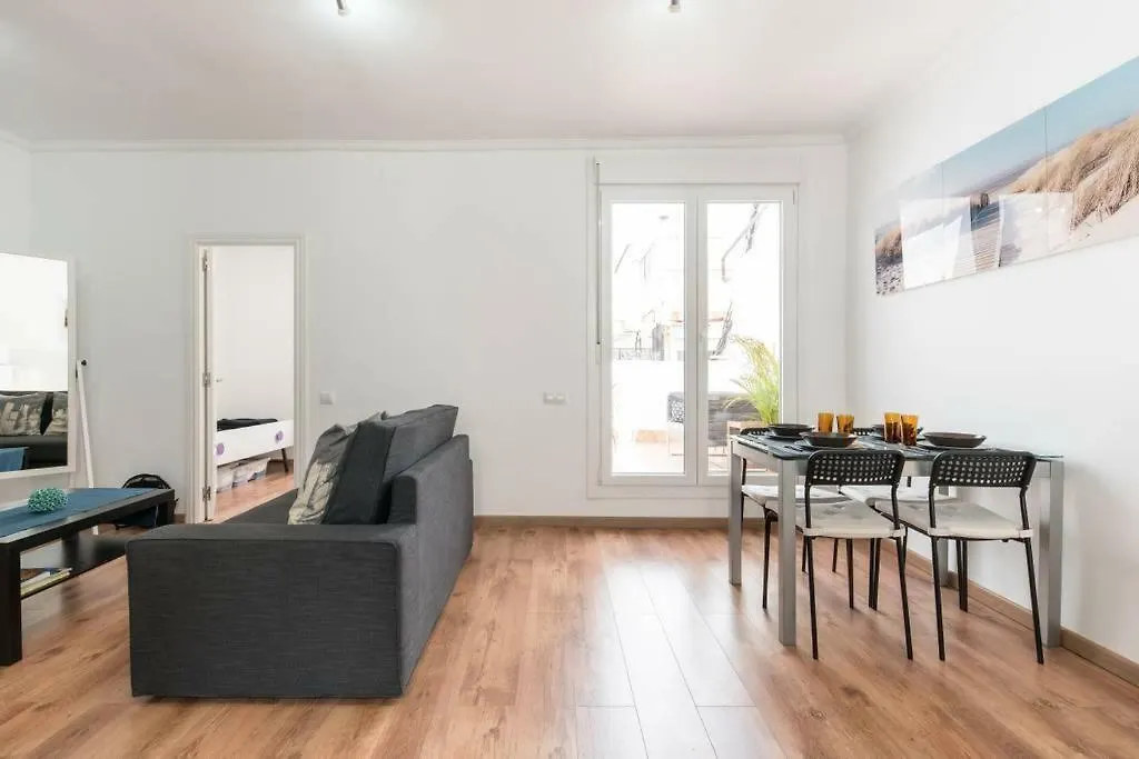 Sunny Atic With Terrace - Close To Camp Nou And Bcn Fair L'Hospitalet de Llobregat 0*,  Espanha
